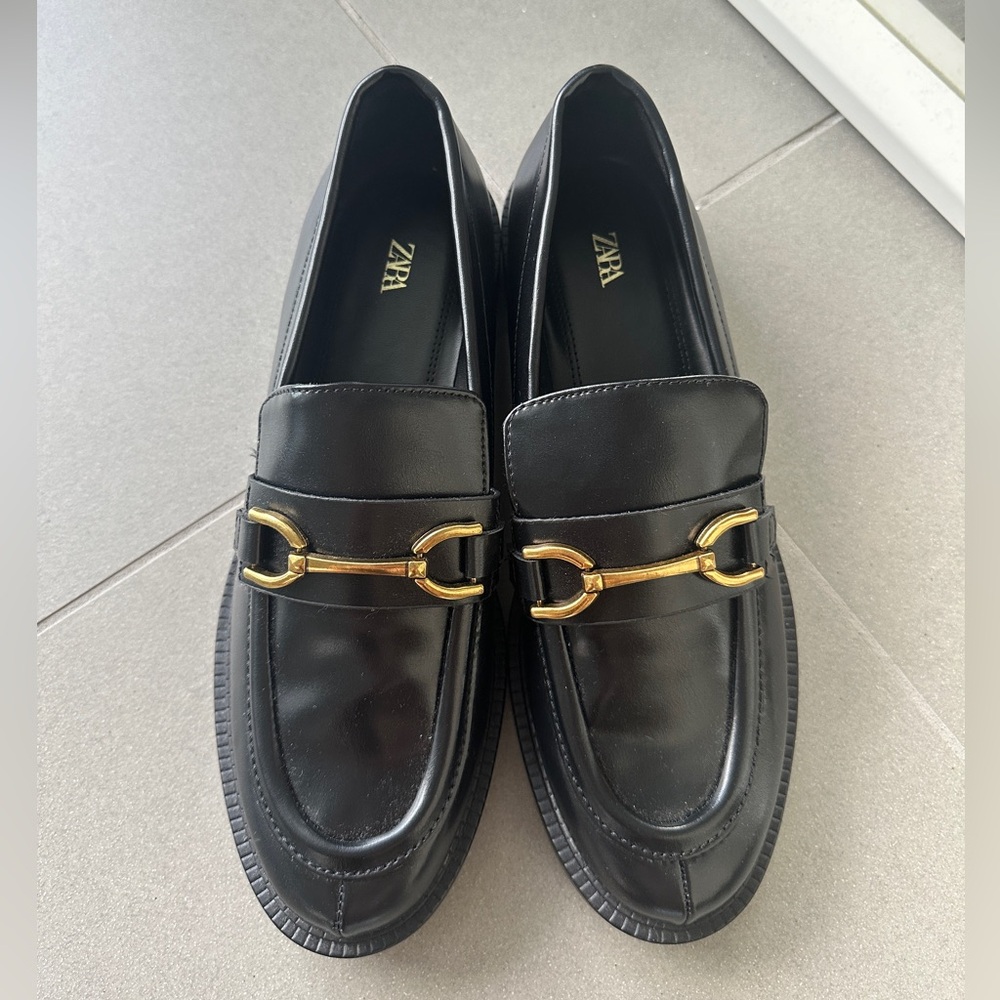 Zara Black Loafers